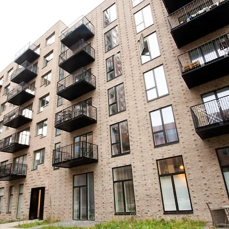 West By Charles Hope Apartment